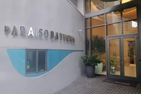 Condominio en venta en Miami, Florida, 3 dormitorios, 103.12 m2 № 1999682 - foto 21