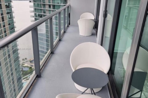 Condominio en venta en Miami, Florida, 3 dormitorios, 103.12 m2 № 1999682 - foto 5