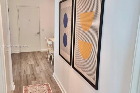 Condominio en venta en Miami, Florida, 3 dormitorios, 103.12 m2 № 1999682 - foto 14