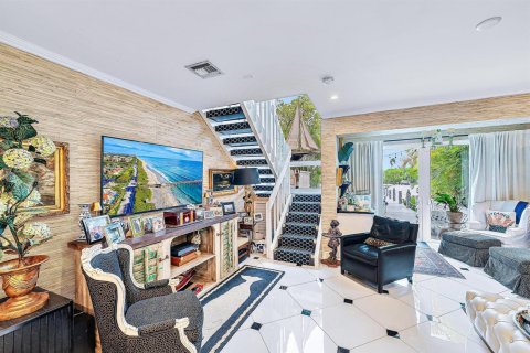 Townhouse in South Palm Beach, Florida 4 bedrooms, 176.51 sq.m. № 2158418 - photo 7