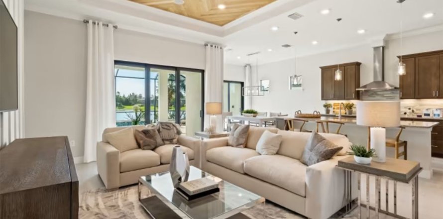 House in DEL WEBB TRADITION in Port St. Lucie, Florida 2 bedrooms, 193 sq.m. № 57008