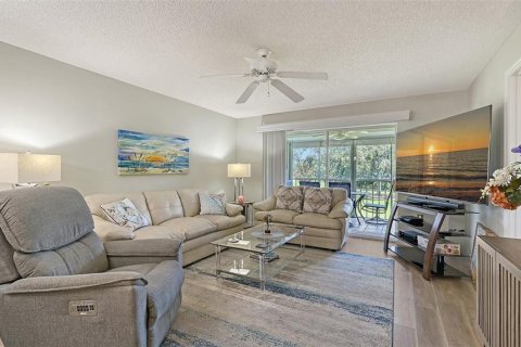Copropriété à vendre à Bradenton, Floride: 2 chambres, 96.8 m2 № 2093159 - photo 11