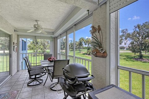 Copropriété à vendre à Bradenton, Floride: 2 chambres, 96.8 m2 № 2093159 - photo 16