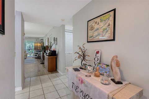 Copropriété à vendre à Bradenton, Floride: 2 chambres, 96.8 m2 № 2093159 - photo 5