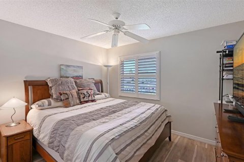 Copropriété à vendre à Bradenton, Floride: 2 chambres, 96.8 m2 № 2093159 - photo 21