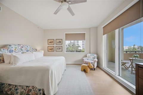 Condo in Sarasota, Florida, 2 bedrooms № 2427291 - photo 17