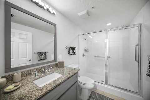 Condo in Sarasota, Florida, 2 bedrooms № 2427291 - photo 23