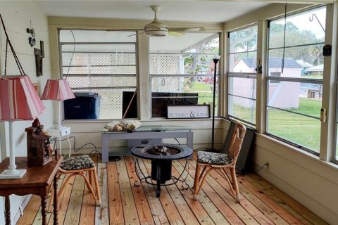 House in Astor, Florida 2 bedrooms, 77.67 sq.m. № 948292 - photo 7