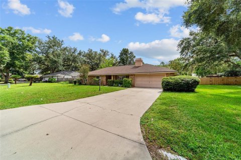 House in Ocala, Florida 3 bedrooms, 173.54 sq.m. № 1886978 - photo 2