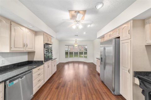 House in Ocala, Florida 3 bedrooms, 173.54 sq.m. № 1886978 - photo 19