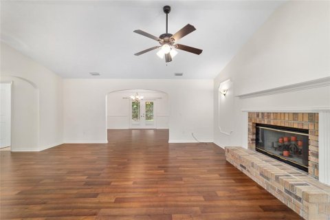 House in Ocala, Florida 3 bedrooms, 173.54 sq.m. № 1886978 - photo 10