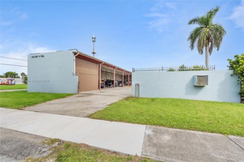 Commercial property in Homestead, Florida № 4416 - photo 15