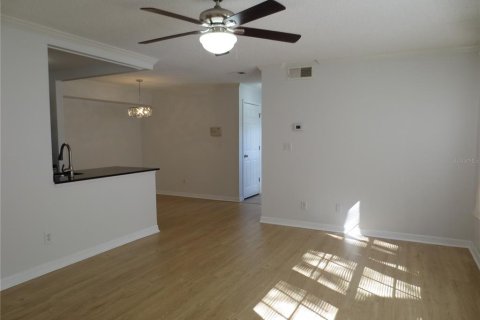 Condominio en alquiler en Palm Harbor, Florida, 1 dormitorio, 76.83 m2 № 1718909 - foto 8