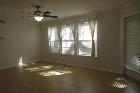 Condominio en alquiler en Palm Harbor, Florida, 1 dormitorio, 76.83 m2 № 1718909 - foto 9