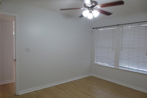 Condominio en alquiler en Palm Harbor, Florida, 1 dormitorio, 76.83 m2 № 1718909 - foto 13