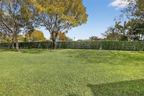 Townhouse in Dania Beach, Florida 3 bedrooms, 141.21 sq.m. № 2041134 - photo 27