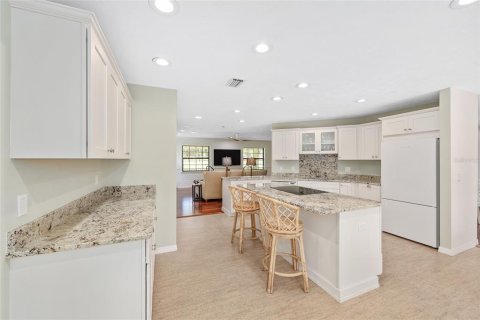 Villa ou maison à vendre à Reddick, Floride: 5 chambres, 320.88 m2 № 2143369 - photo 9