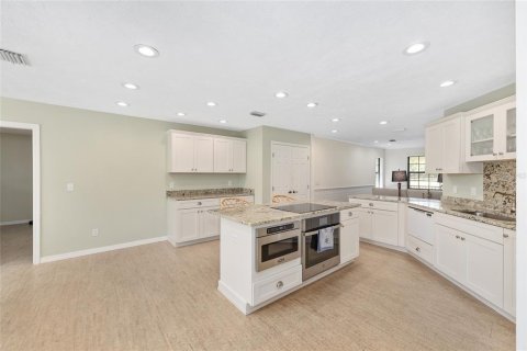 Villa ou maison à vendre à Reddick, Floride: 5 chambres, 320.88 m2 № 2143369 - photo 7