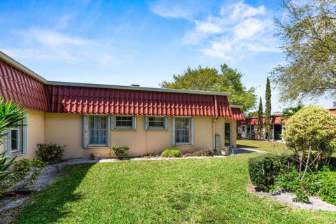 Copropriété à louer à Lake Worth, Floride: 2 chambres, 87.42 m2 № 2272237 - photo 24