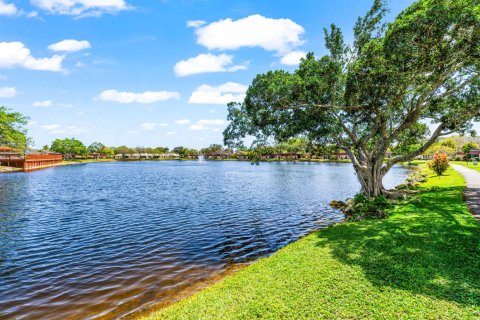 Copropriété à louer à Lake Worth, Floride: 2 chambres, 87.42 m2 № 2272237 - photo 27