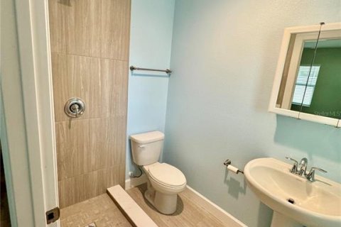 House in Clearwater, Florida 2 bedrooms, 94.76 sq.m. № 2111816 - photo 28