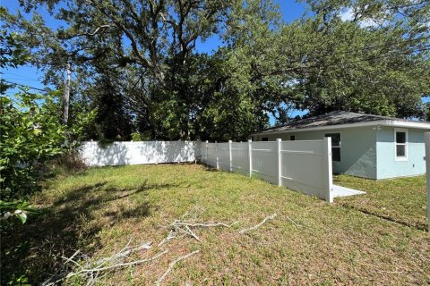 House in Clearwater, Florida 2 bedrooms, 94.76 sq.m. № 2111816 - photo 6