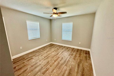 House in Clearwater, Florida 2 bedrooms, 94.76 sq.m. № 2111816 - photo 27