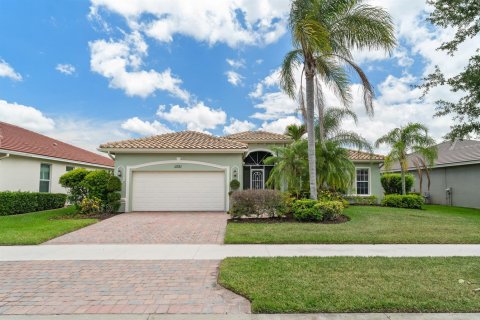 Villa ou maison à vendre à Port St. Lucie, Floride: 3 chambres, 204.01 m2 № 2085514 - photo 8