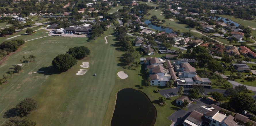 Condo in Delray Beach, Florida, 1 bedroom № 1186908