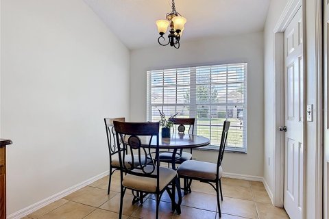 Villa ou maison à vendre à Kissimmee, Floride: 4 chambres, 169.27 m2 № 2092606 - photo 15