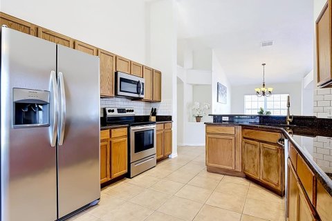 Villa ou maison à vendre à Kissimmee, Floride: 4 chambres, 169.27 m2 № 2092606 - photo 4