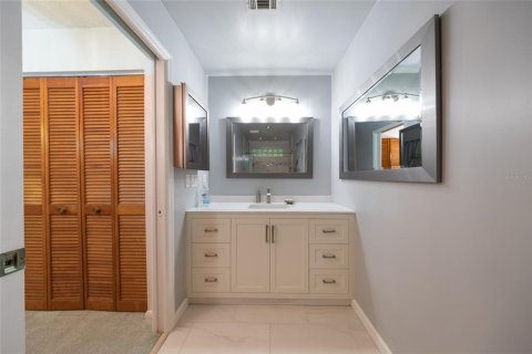 Casa en venta en Palm Coast, Florida, 3 dormitorios, 169.45 m2 № 2385846 - foto 19