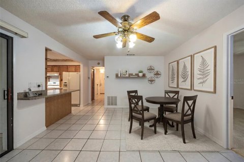 Casa en venta en Palm Coast, Florida, 3 dormitorios, 169.45 m2 № 2385846 - foto 7