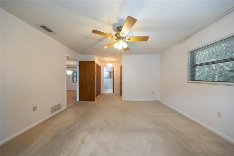 Casa en venta en Palm Coast, Florida, 3 dormitorios, 169.45 m2 № 2385846 - foto 18