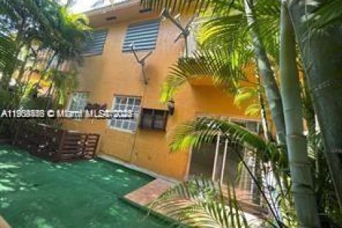 Touwnhouse à louer à Hialeah, Floride: 3 chambres, 115.66 m2 № 1965165 - photo 22