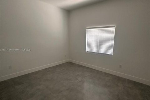 House in Fort Lauderdale, Florida 4 bedrooms, 154.78 sq.m. № 2194791 - photo 9