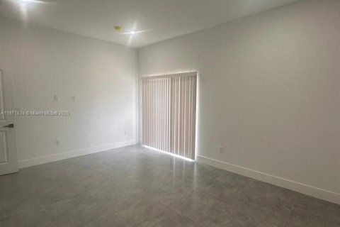 House in Fort Lauderdale, Florida 4 bedrooms, 154.78 sq.m. № 2194791 - photo 21