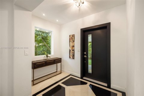 Villa ou maison à vendre à Coral Gables, Floride: 6 chambres, 407.47 m2 № 2080841 - photo 7