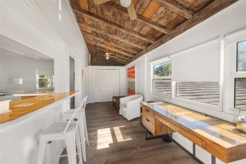 Villa ou maison à vendre à Coral Gables, Floride: 6 chambres, 407.47 m2 № 2080841 - photo 30