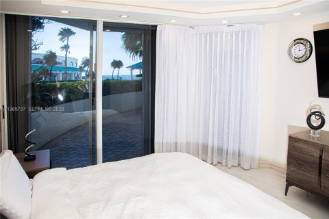 Снять в аренду кондоминиум в Санни-Айлс-Бич, Флорида 2 спальни, 135.64м2, № 2027386 - фото 18