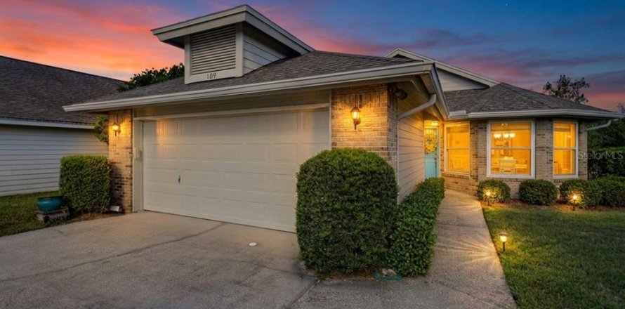 Villa ou maison à Daytona Beach, Floride 2 chambres, 130.25 m2 № 2434727