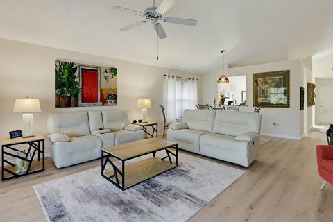 Villa ou maison à vendre à Daytona Beach, Floride: 2 chambres, 130.25 m2 № 2434727 - photo 7
