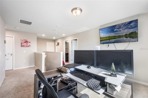 Casa en venta en Winter Haven, Florida, 4 dormitorios, 219.62 m2 № 1902925 - foto 14
