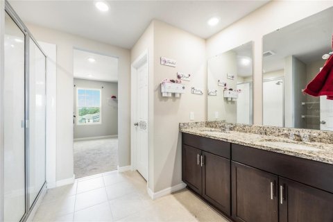 Casa en venta en Winter Haven, Florida, 4 dormitorios, 219.62 m2 № 1902925 - foto 18