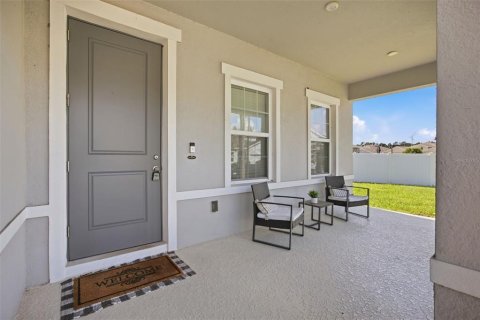 Casa en venta en Davenport, Florida, 4 dormitorios, 279.54 m2 № 2386540 - foto 3