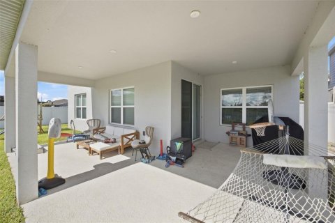 Casa en venta en Davenport, Florida, 4 dormitorios, 279.54 m2 № 2386540 - foto 30