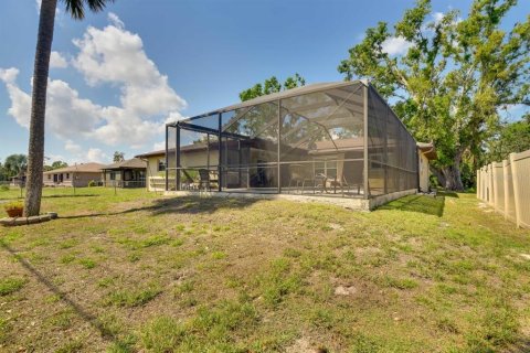 Casa en alquiler en Port Charlotte, Florida, 3 dormitorios, 157.28 m2 № 1884884 - foto 28