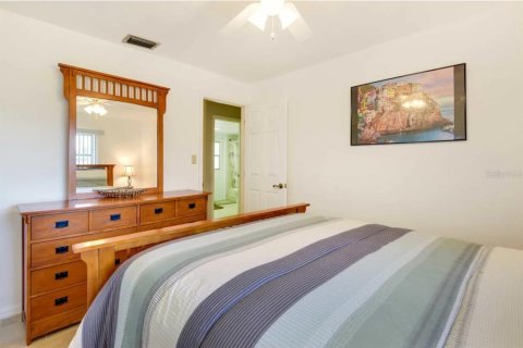 Casa en alquiler en Port Charlotte, Florida, 3 dormitorios, 157.28 m2 № 1884884 - foto 11