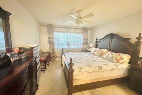 Купить кондоминиум в Форт-Лодердейл, Флорида 2 спальни, 89.19м2, № 2089259 - фото 16