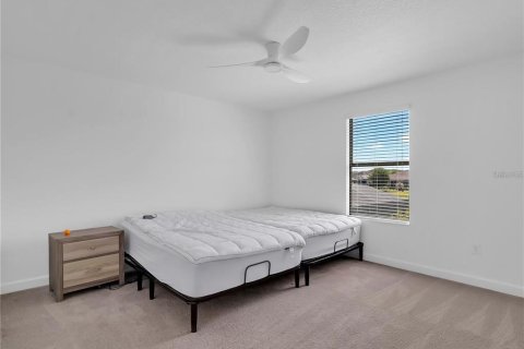 Villa ou maison à louer à Wimauma, Floride: 4 chambres, 352.66 m2 № 2413808 - photo 23